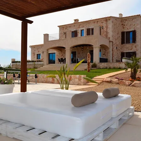 Vadell Holiday home