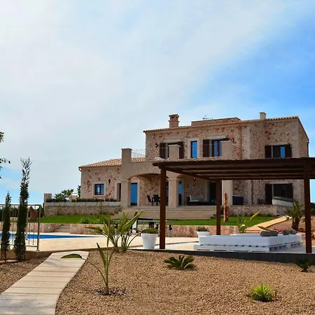 Vadell Holiday home